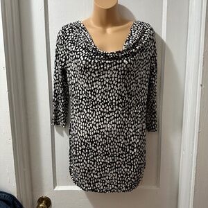 Old Navy Maternity Patterned Long Sleeve Top in M
